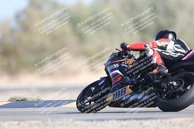 media/Oct-04-2025-CVMA (Sat) [[408bcdd6e4]]/Race 13-Amateur Supersport Open/